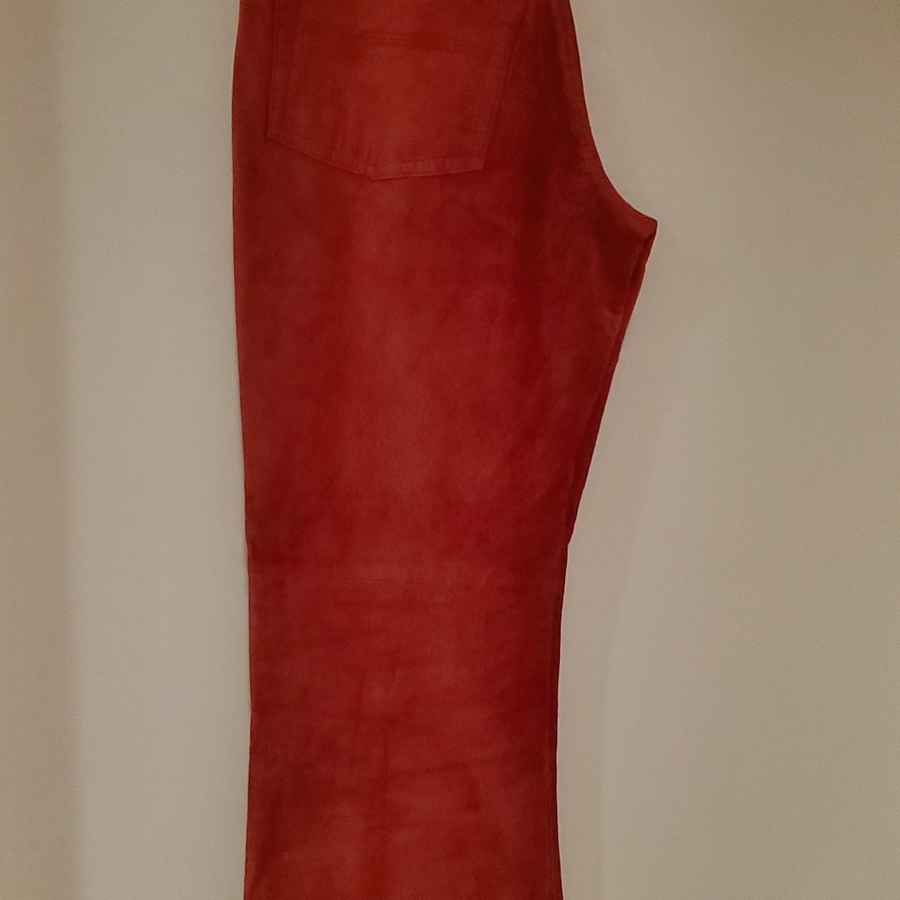 express red suede leather pants 3/4 short